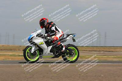 media/Sep-10-2023-Pacific Track Time (Sun) [[44210541ad]]/Group B/1220pm (Wheelie Bump)/